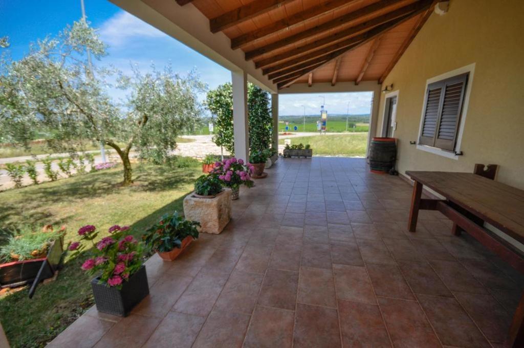 Angela Daire Novigrad Istria Dış mekan fotoğraf